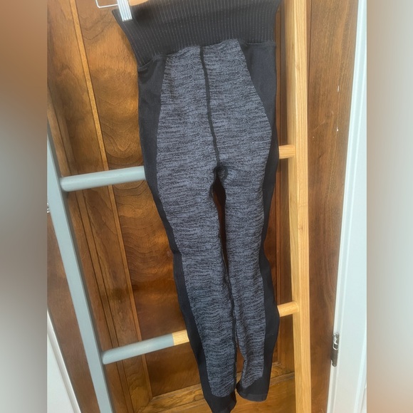 FP Movement Good Karma High Rise Space Dye leggings Sold out.  XS/S - Picture 4 of 8